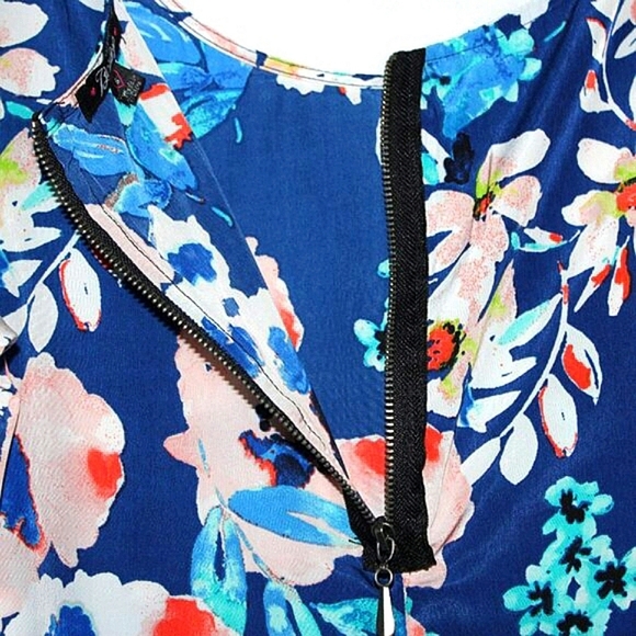 BeBop Floral Shift Dress โ Size S, Boho Spring & Summer Style, Wedding Guest Rea - Picture 5 of 7